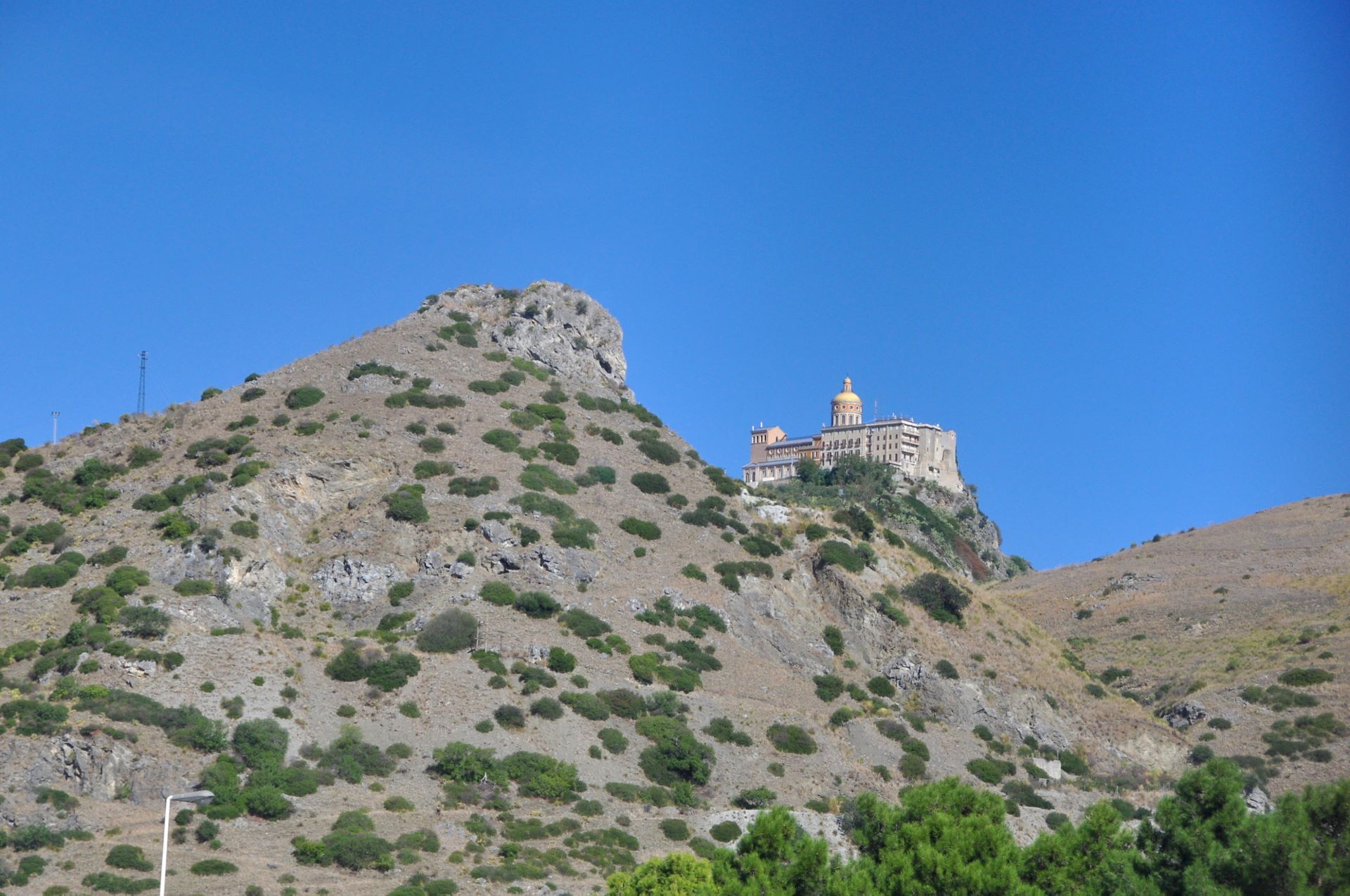 Tindari (Photo license: CC BY 2.0)
